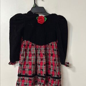 Red and Black Formal Dress with Velvet Bodice 90’s vintage super cute
